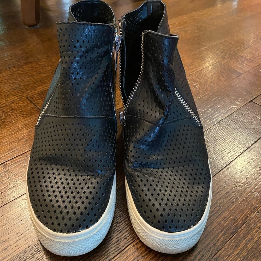 Used Steve Madden wedge sneakers - super comfy!